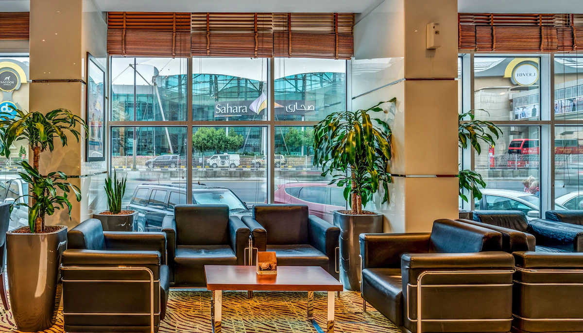 رستوران هتل گلدن سندز شارجه